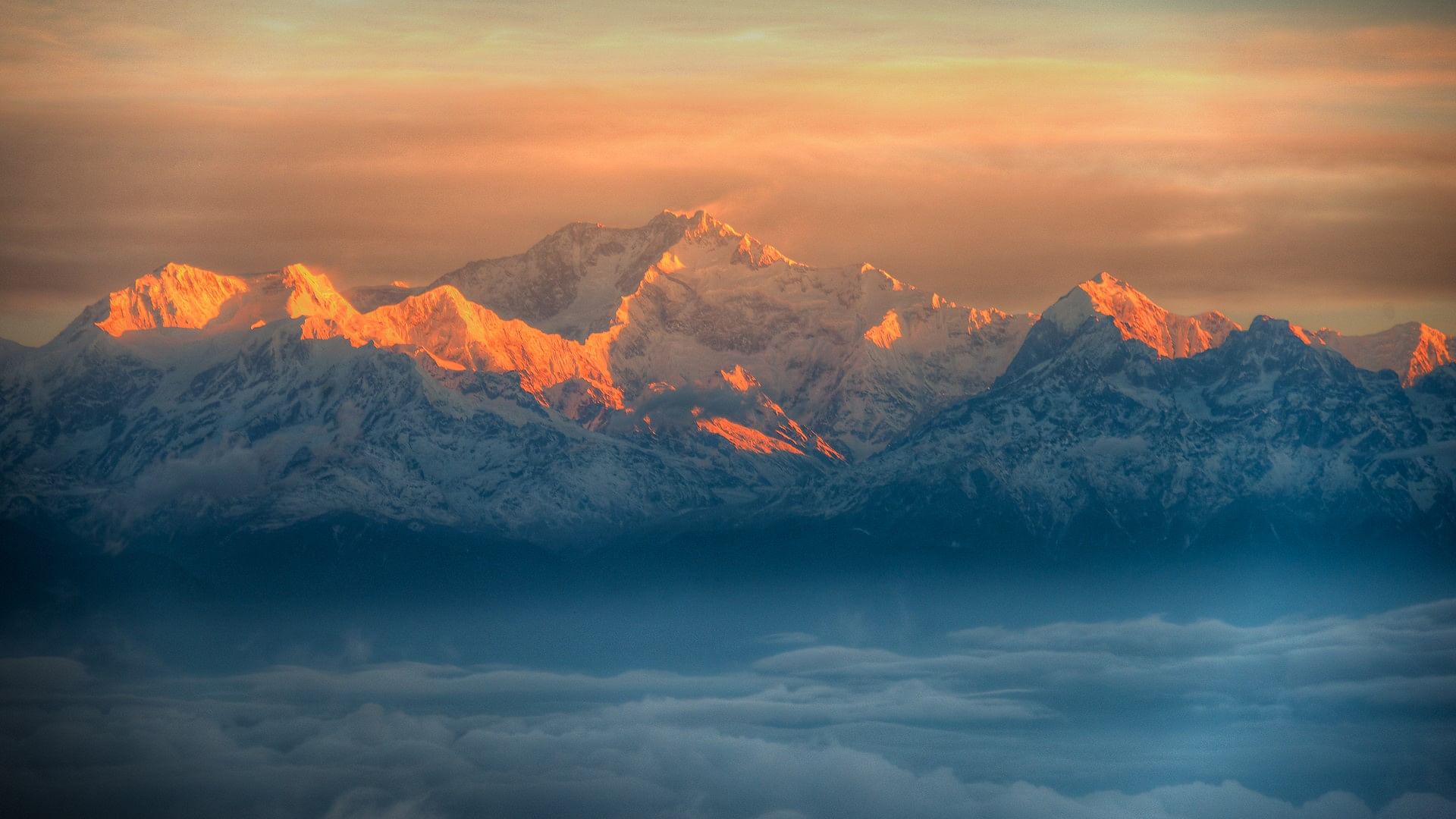 Tiger Hill Sunrise - Darjeeling